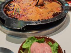 -卤校长老火锅(杨家坪直营店)