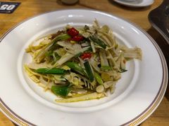 -兔行天下-鸿鹤鲜锅兔(中海国际店)