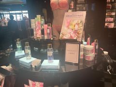 -Victoria's Secret(杭州湖滨银泰in77店)