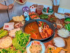 -赵美丽·重庆社区火锅·直营店(火车东站·中豪国际店)