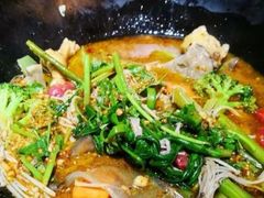 -万记麻辣烫国展总店