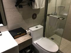 -如家精选酒店(上海思南路淮海中路地铁站店)