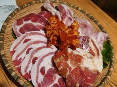 猪肉拼盘-牛炙烤肉(车公庙店)