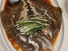 -万龙洲海鲜(大兴绿地缤纷城店)