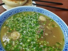 -泉儿头杂碎(杂碎师大店)