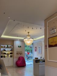 -Bollins波林丝•专研护发中心