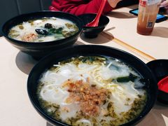 -灵芝妹子海鲜米线(凯德和平广场店)