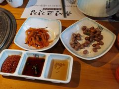 -唯成•韩国炭火烤肉 유성고기