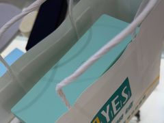 -美式眼镜·授权蔡司.依视路.尼康.豪雅.明月(南翔印象城店)