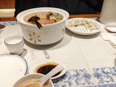 -东方饺子王(工农大路店)