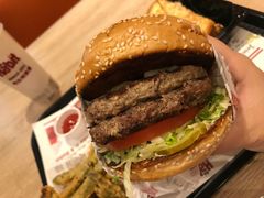 -The Habit Burger Grill 哈比特汉堡(爱琴海店)