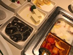 -海底捞火锅(杭州庆春路夜宵主题店)