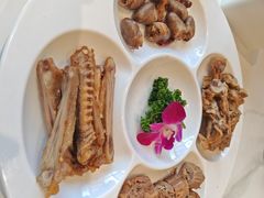 -梅利汴京烤鸭•开封豫菜地标店(东大街店)