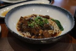 -颐和宾馆宴会厅