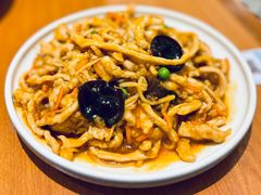 鱼香肉丝-老昌春饼(中央大街店)