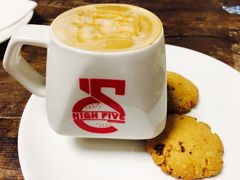 -HIGH FIVE哈福手工汉堡(桂林路店)