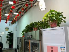 -正宗普宁豆干坊·洪记砂锅粥(红领巾路店)