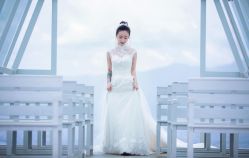 点击看大图 -挪娅婚纱摄影皇家会所