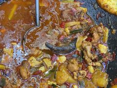 -曹丞相·地锅鸡·地锅鱼(武林店)