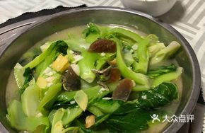 Clear Soup Bok Choy Stew