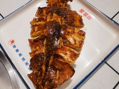 -喜悦小串丹东小黄牛海鲜烧烤大排档(民主广场店)