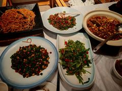 -鄱阳湖·江西小炒·瓦罐煨汤(五道口店)