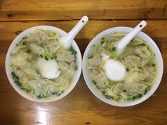 -胖子馄饨坊(天目大厦东南)