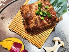 -黑牛の場烤肉(摩天活力城店)