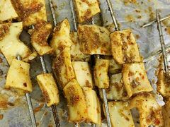 脆骨-清真磊磊烧烤老店(饮虎池街34号店)