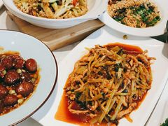 -峨嵋小镇·川菜(勒泰中心店)