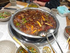 -肖肖酸萝卜鱼火锅(总店)