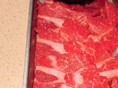 -蚂蚁洞·烤肉大营地(上海静安大悦城店)