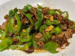 -阿瓦山寨·湘菜现炒·剁椒鱼头王(咸阳总店)