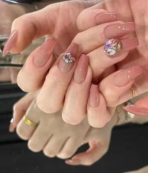 -LILY NAILS美甲美睫