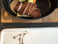薄片菲力牛排-香樟花园法式铁板烧(恒隆广场店)