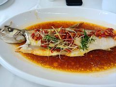 剁椒蒸白鱼-巴陵全鱼席(湖南老字号汴河街店 )