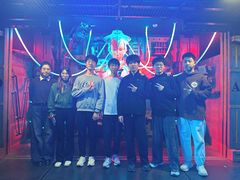 -屋有岛沉浸游戏旗舰店(中山公园店)