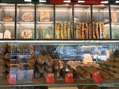 -老梦面包CHEZMOREL(麦子店)