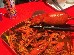 至尊油焖大虾-龙巢盱眙龙虾·牛蛙·烧烤宵夜(八卦岭店)