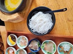 -桥香园过桥米线(国贸店)