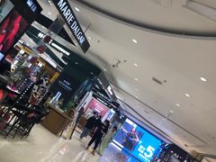 -新世界休闲生活广场