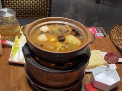 -阿润打边炉·鲜切鸡煲(华漕店)