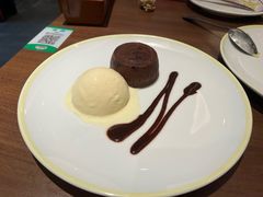 布朗尼-萨莉亚意式餐厅(杭州滨江天街店)