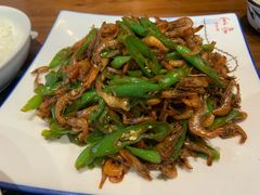 小虾炒辣椒-绅士餐厅龙虾·烧烤(西门路店)