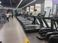 -超鹿运动(五四路恒力城店)