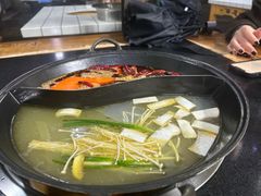 -重庆故事姊妹老火锅(财经学院店)