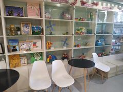 -爱乐梵国际儿童教育中心(古美店)