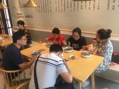 大堂-镇南锅盖面馆(解放路店)