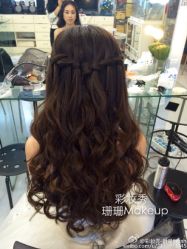 -上海彩妆秀摄影设计有限公司