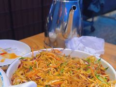 -山河屯铁锅炖·非遗东北菜(南山店)